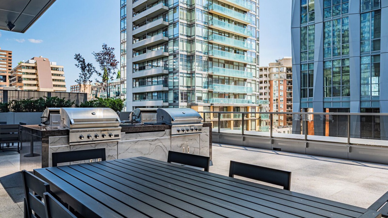 Photo of Outdoor in Yorkville