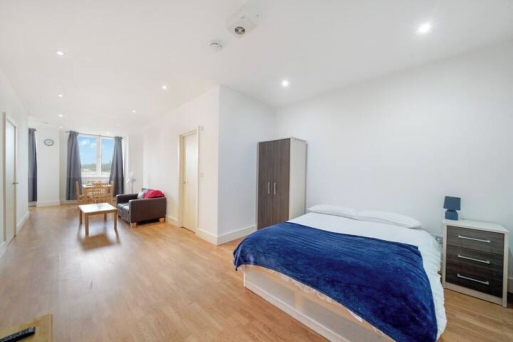 Photo of Bedroom in Watton at Stone