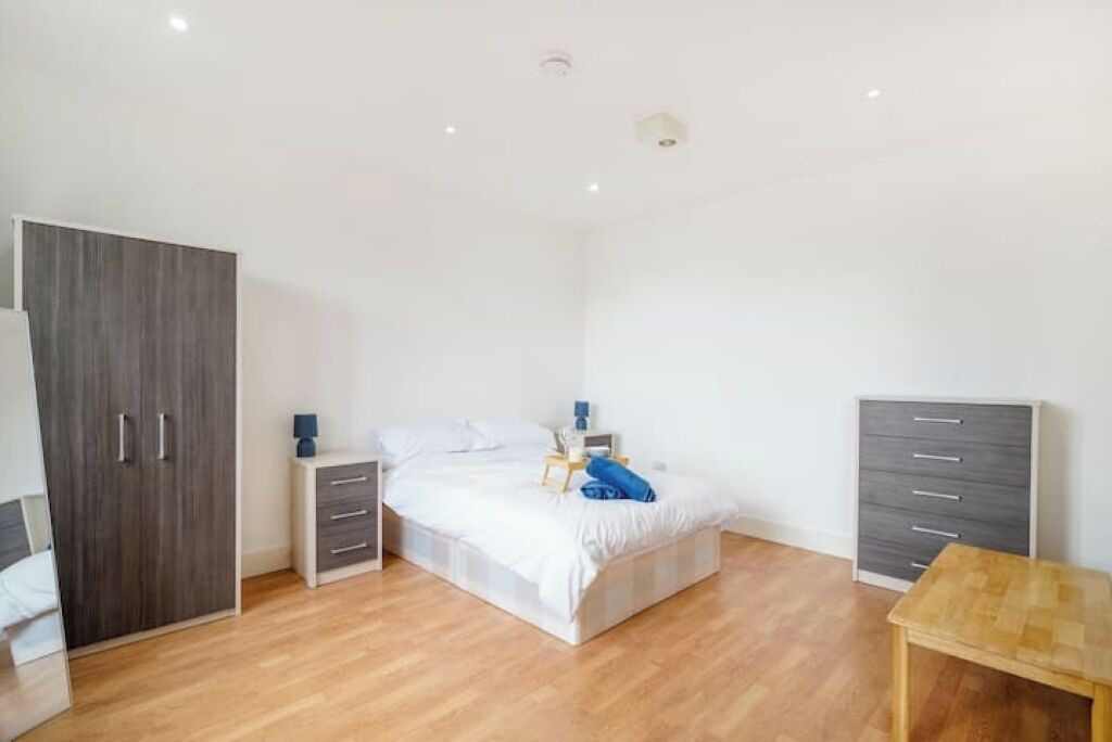 Photo of Bedroom in Borehamwood