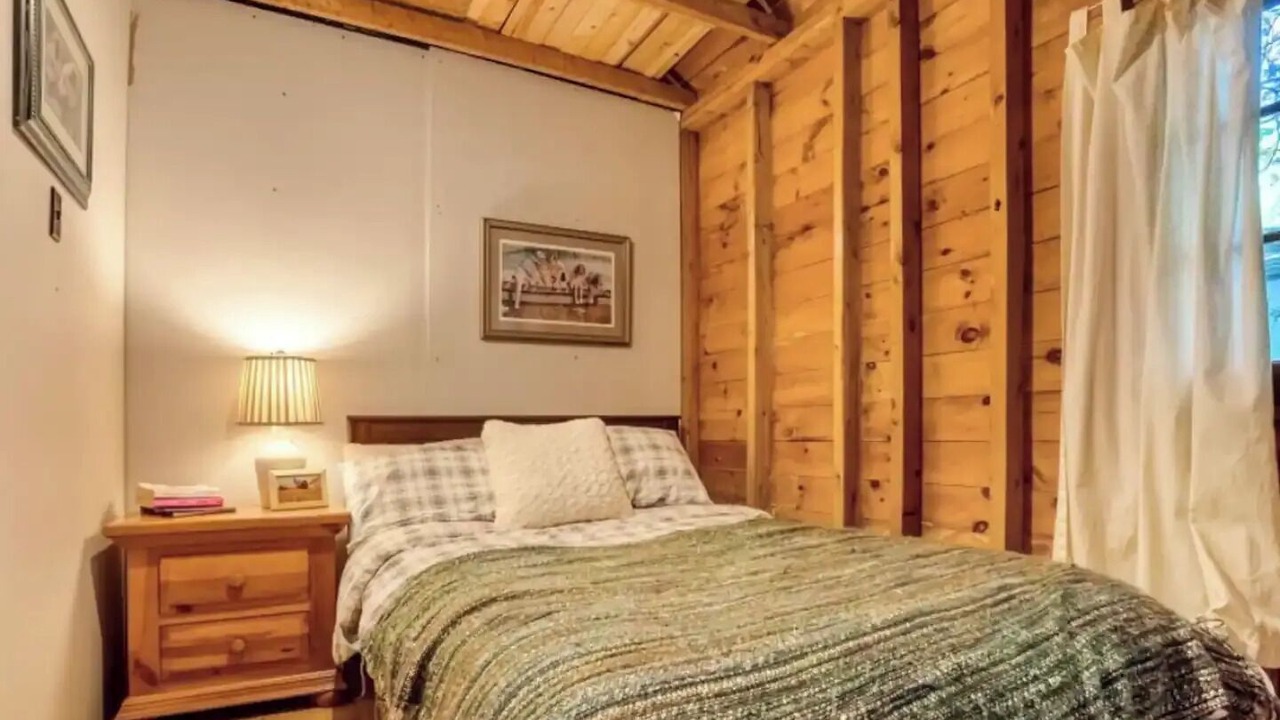 Photo of Bedroom in Burnt River