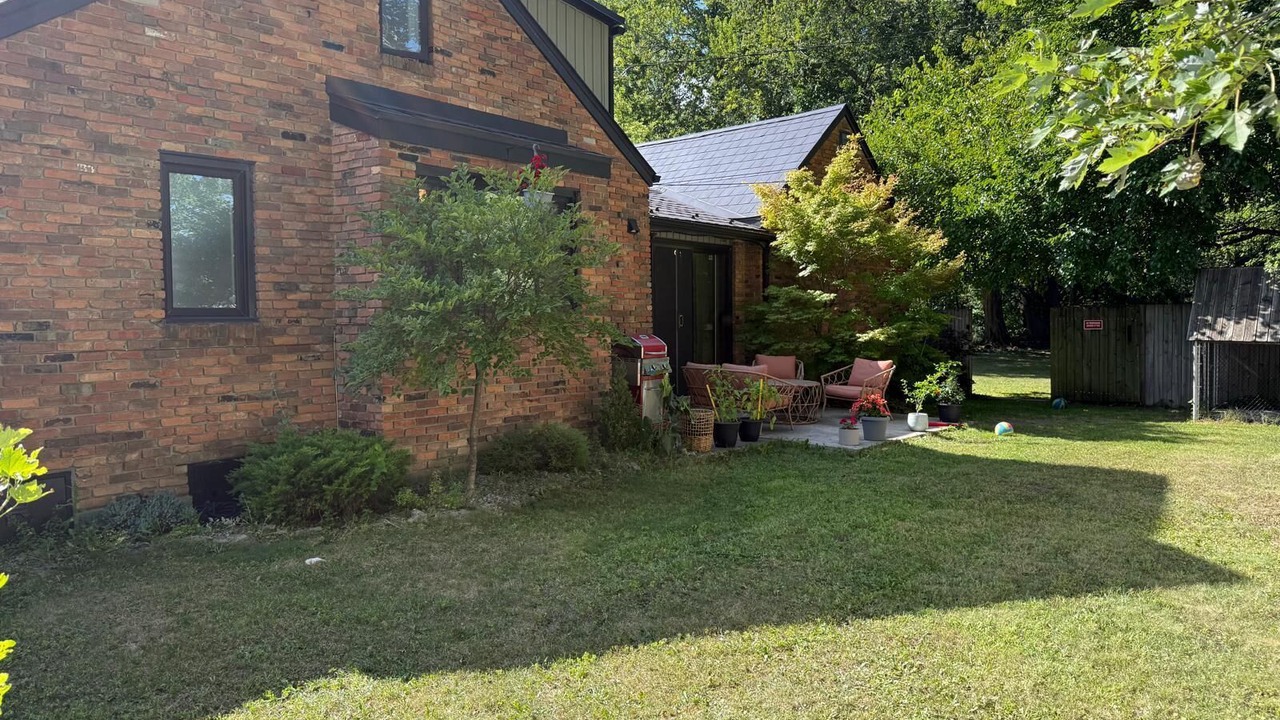Photo of Outdoor in Windsor
