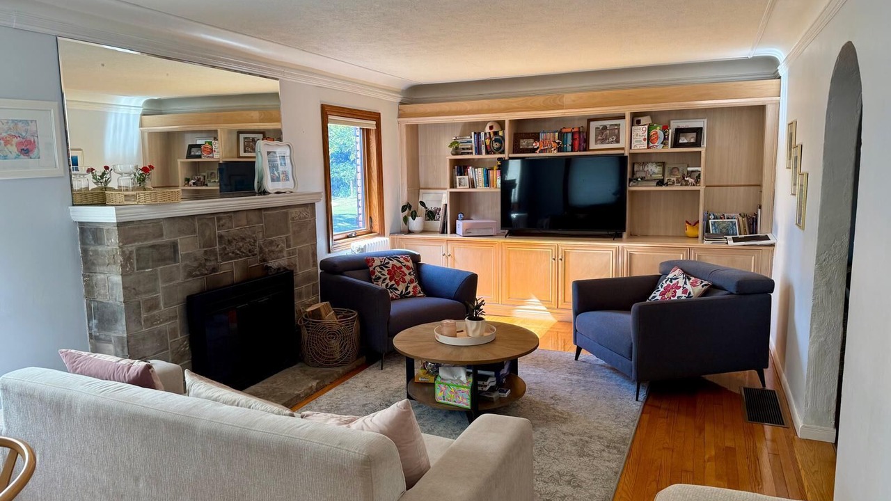 Photo of Livingroom in Windsor