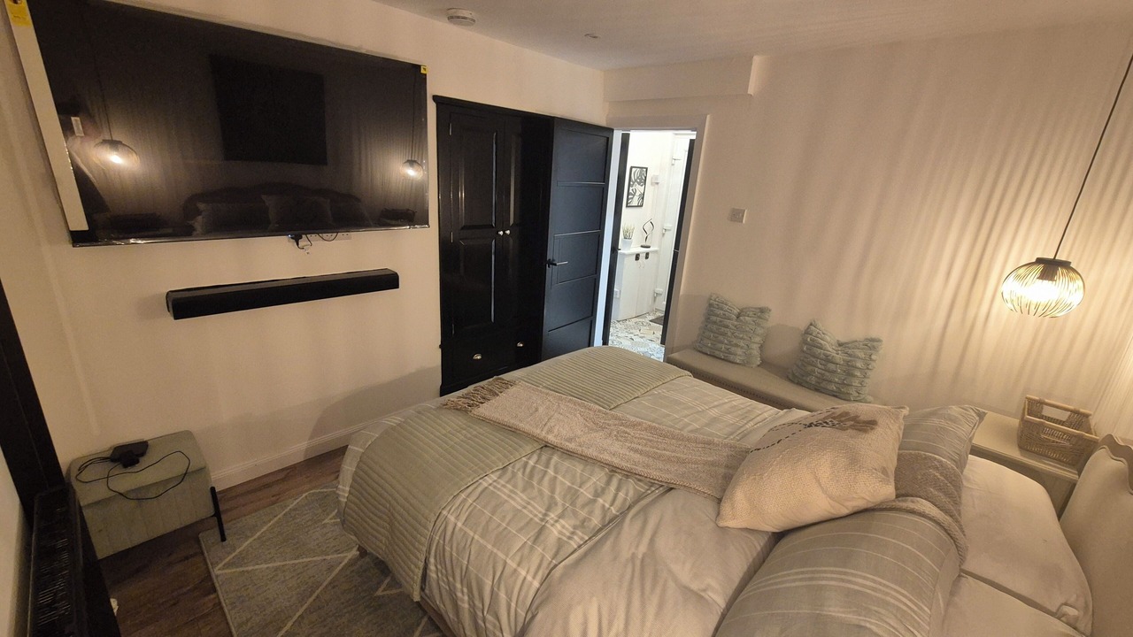 Photo of Bedroom in Bathgate