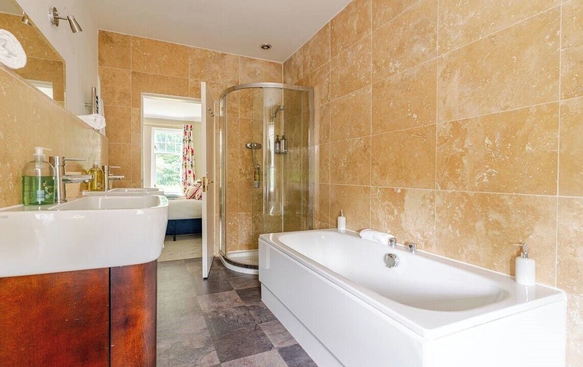 Photo of Bathroom in Cramond Bridge
