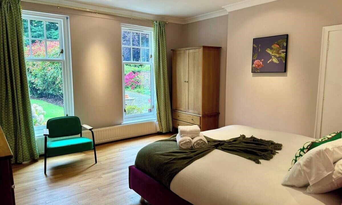 Photo of Bedroom in Cramond Bridge