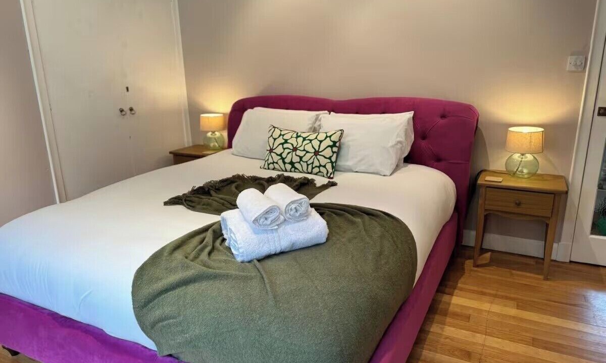 Photo of Bedroom in Cramond Bridge