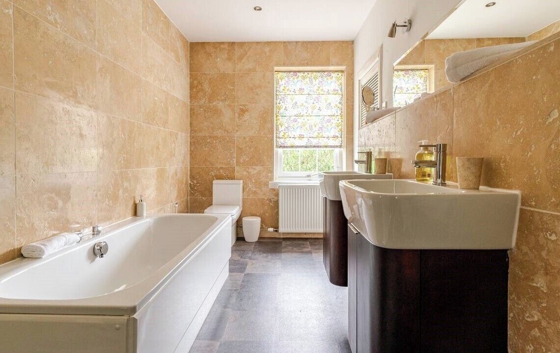 Photo of Bathroom in Cramond Bridge