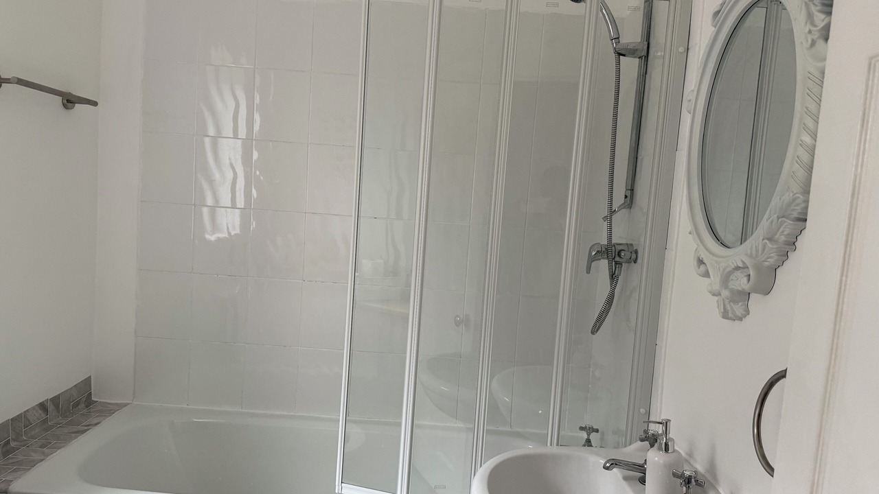 Photo of Bathroom in Ridgeway