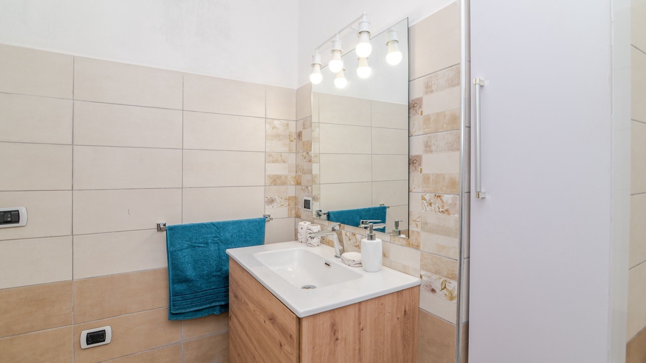 Photo of Bathroom in La Maddalena