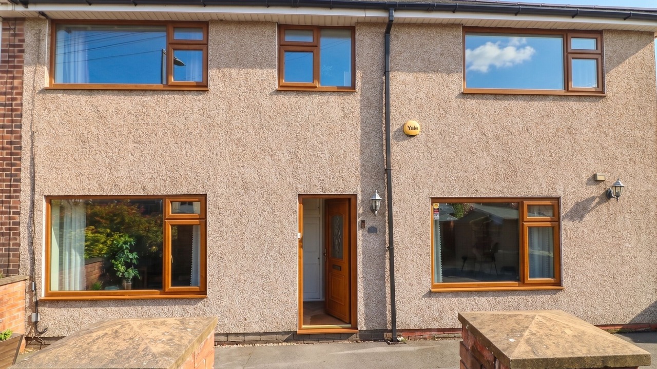 Photo of Outdoor in Skellow