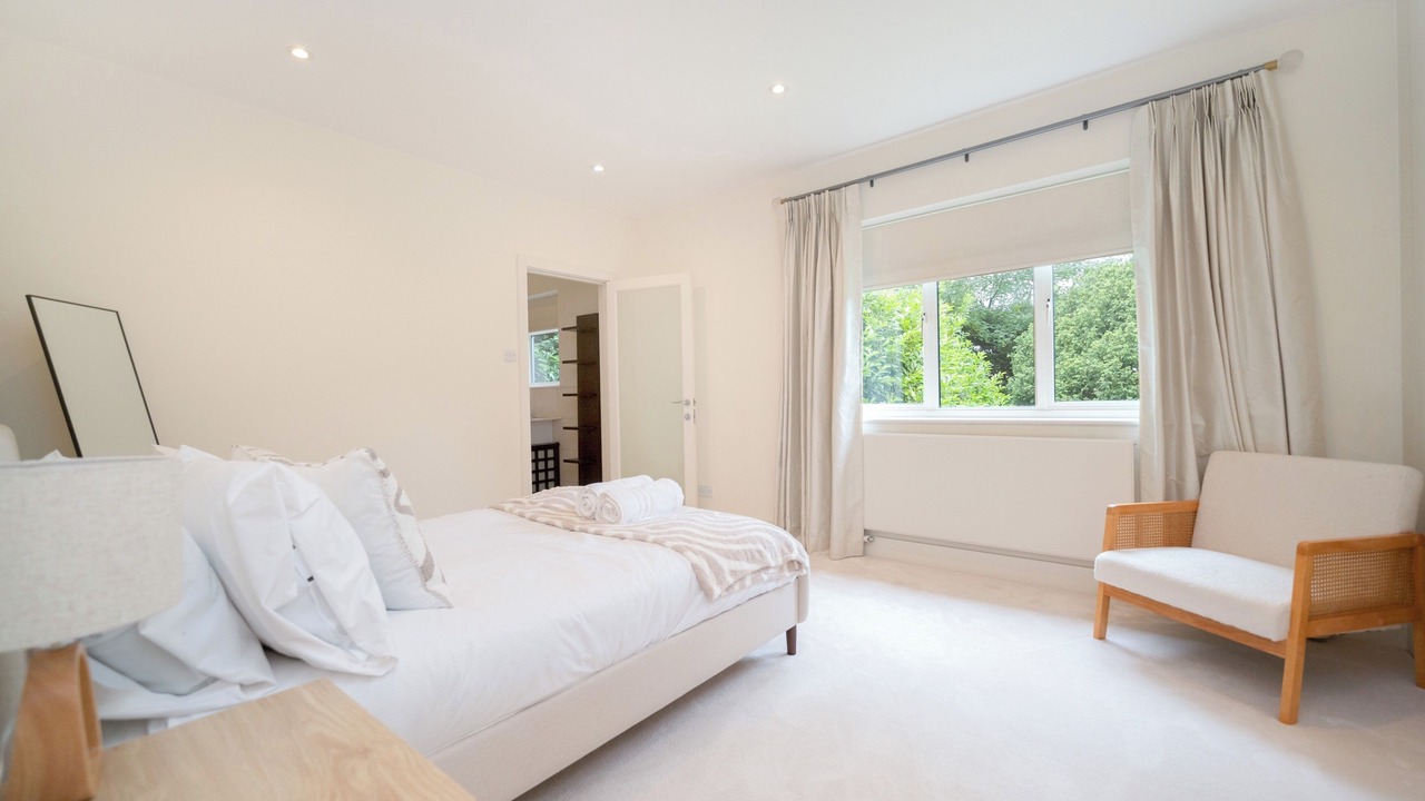 Photo of Bedroom in Borehamwood