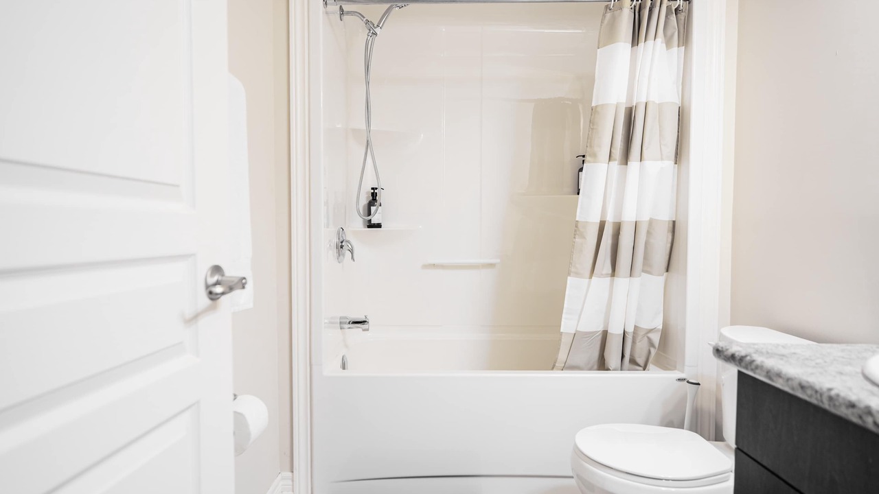 Photo of Bathroom in Fallsview