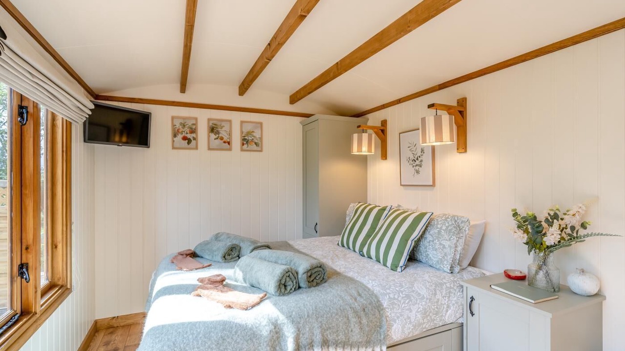 Photo of Bedroom in Newton