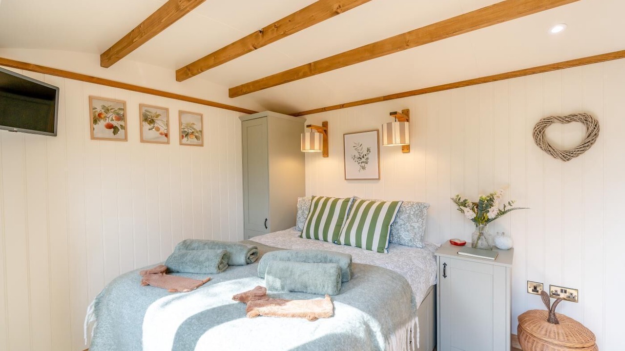 Photo of Bedroom in Newton