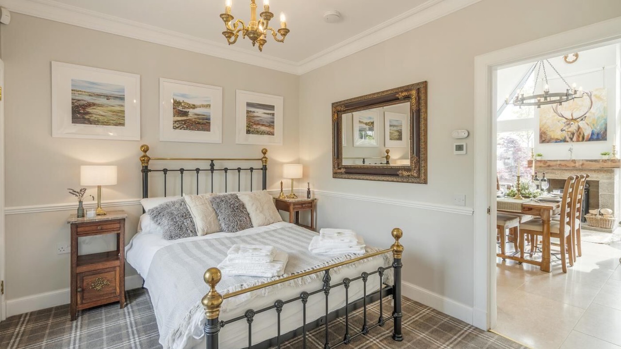 Photo of Bedroom in Kirkliston