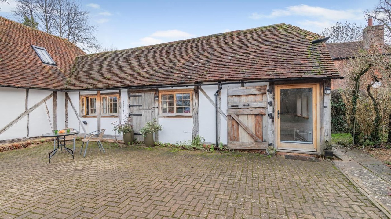 Photo of Outdoor in Abbess Roding