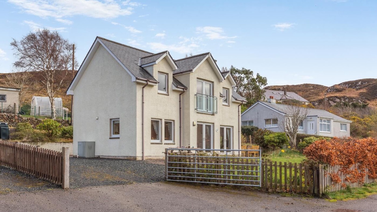 Photo of Outdoor in Poolewe