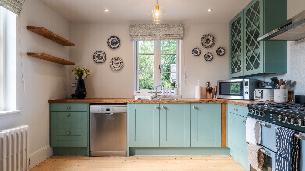 Photo of Kitchen in Llanvair Kilgeddin