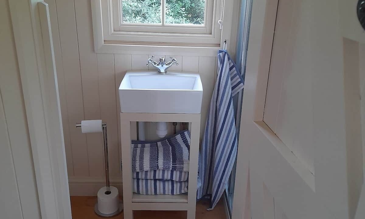Photo of Bathroom in Purleigh