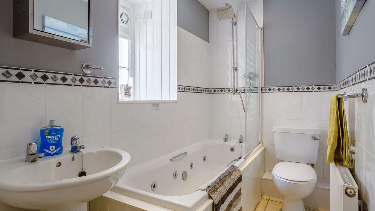 Photo of Bathroom in Helmsdale