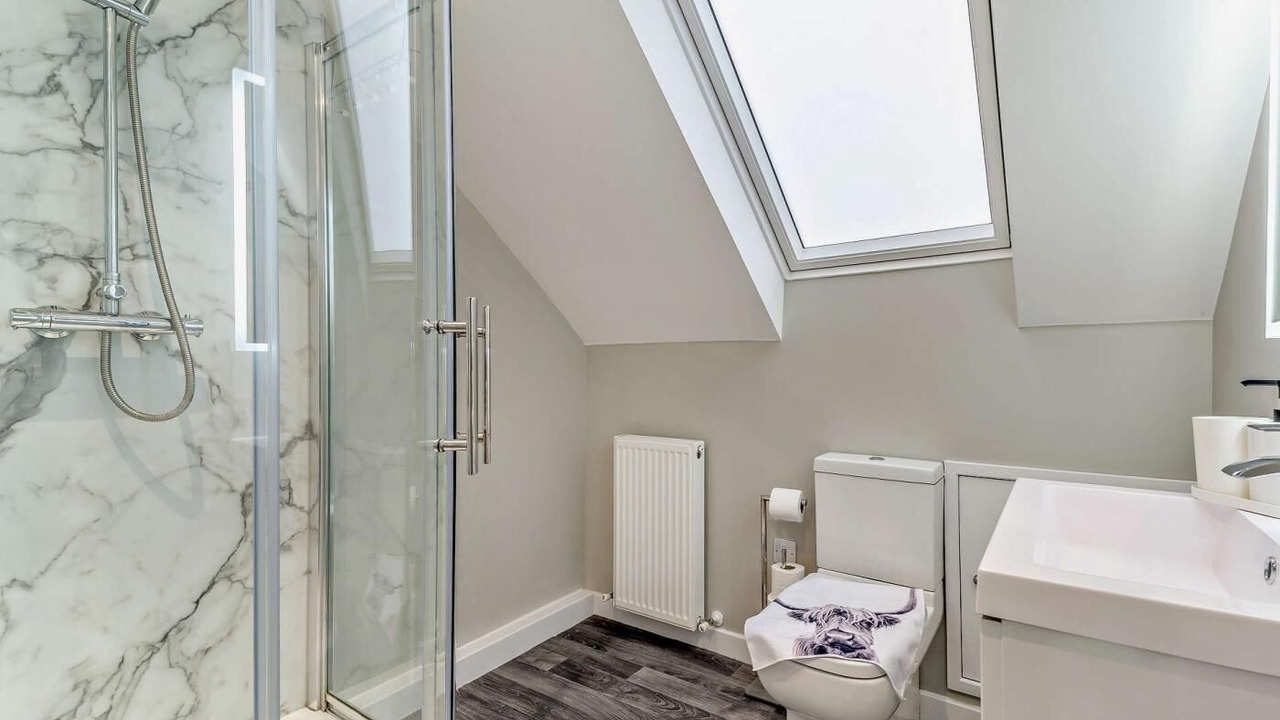 Photo of Bathroom in Girvan