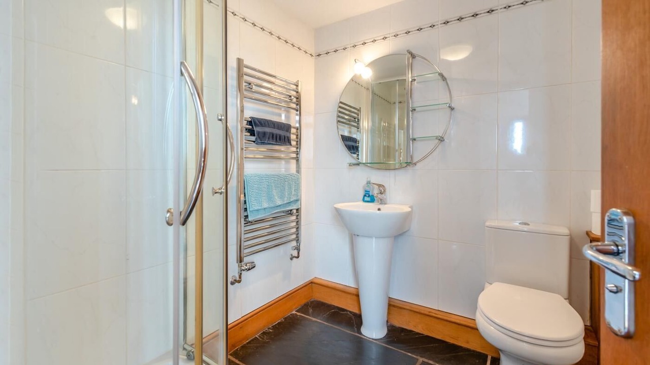Photo of Bathroom in Kidwelly