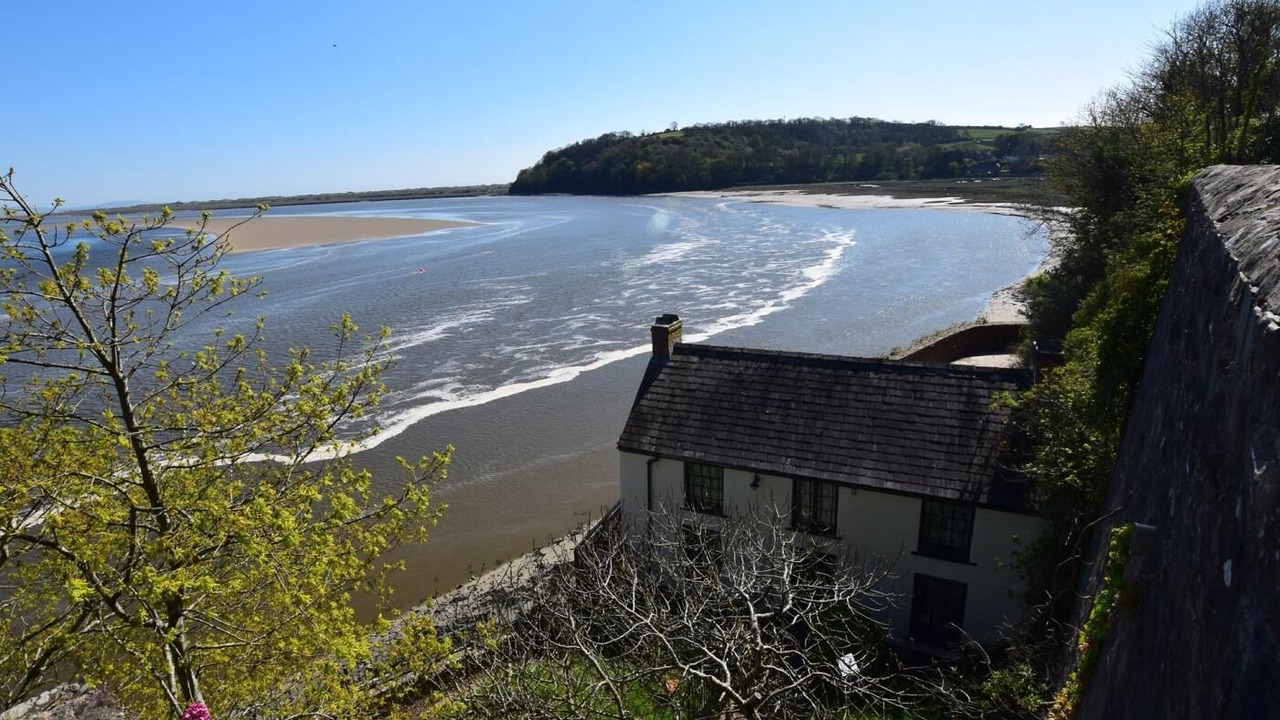 Photo of Others in Kidwelly