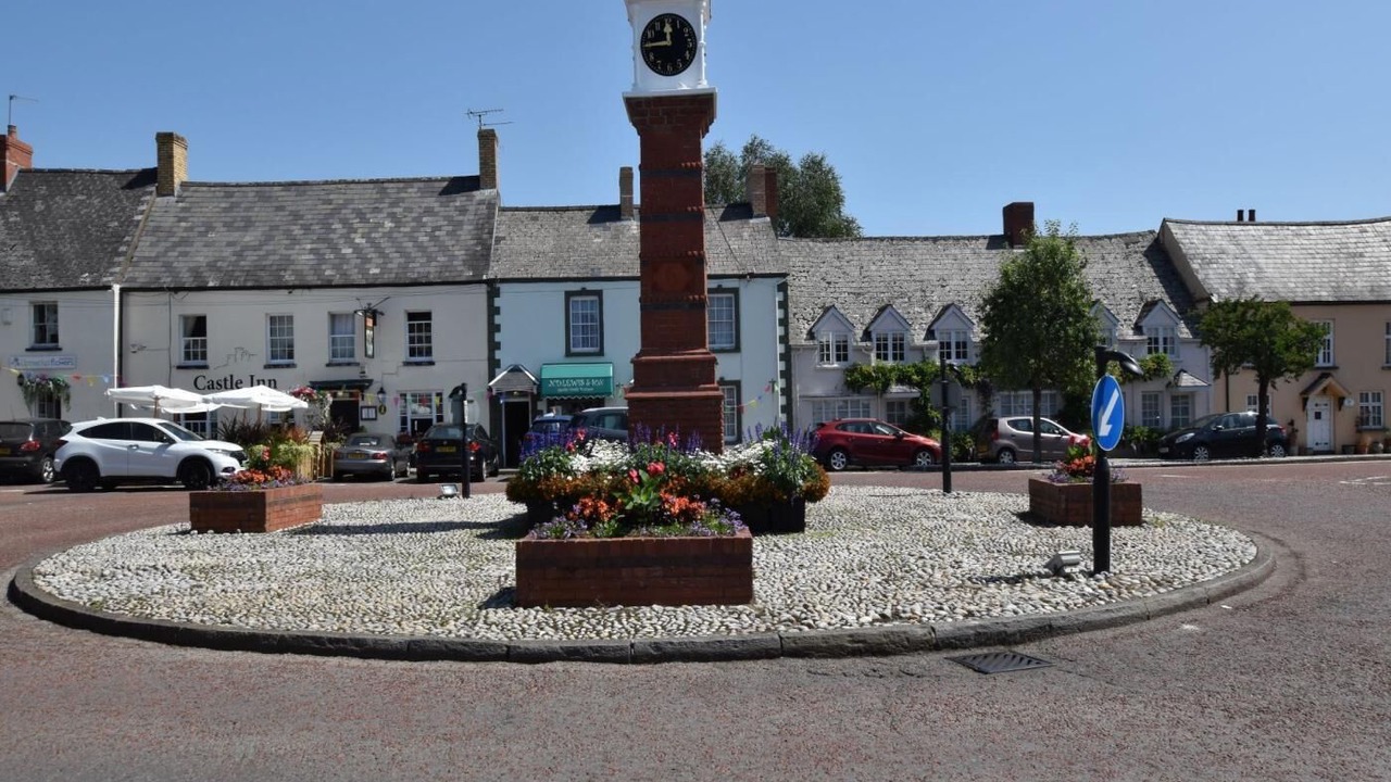 Photo of Others in Llanvair Kilgeddin