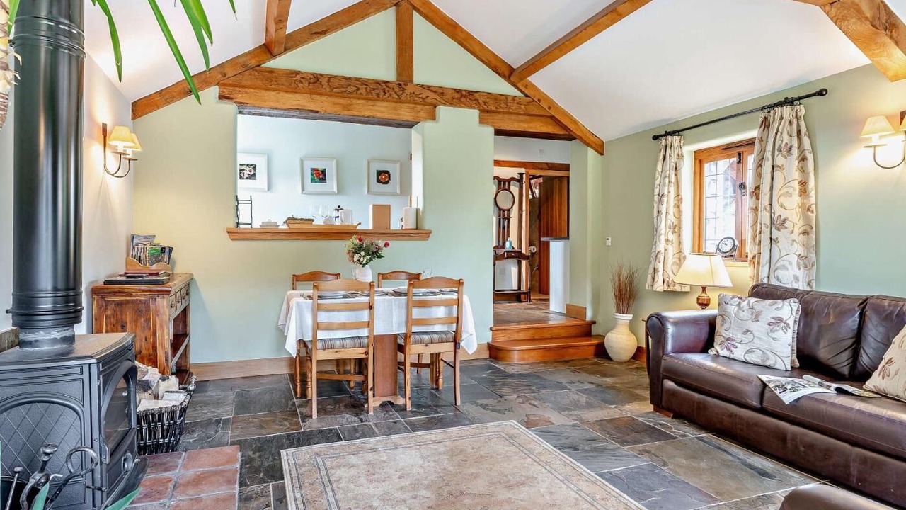 Photo of Livingroom in Llanvair Kilgeddin