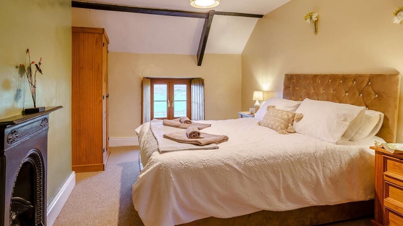 Photo of Bedroom in Llanvair Kilgeddin