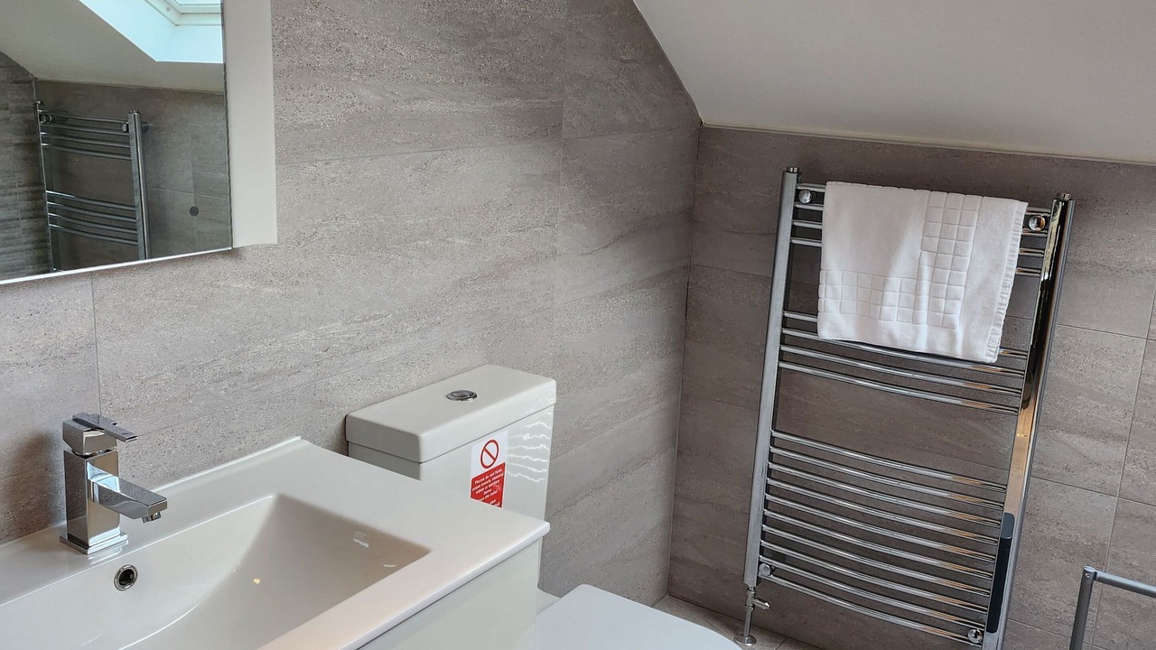 Photo of Bathroom in Arden