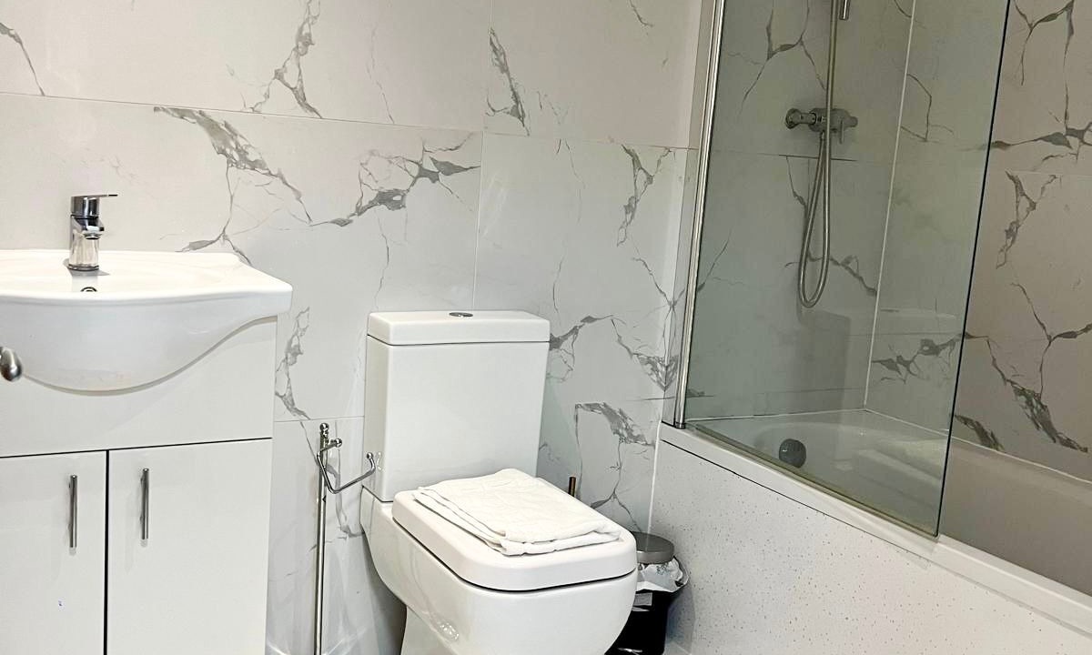 Photo of Bathroom in Hale