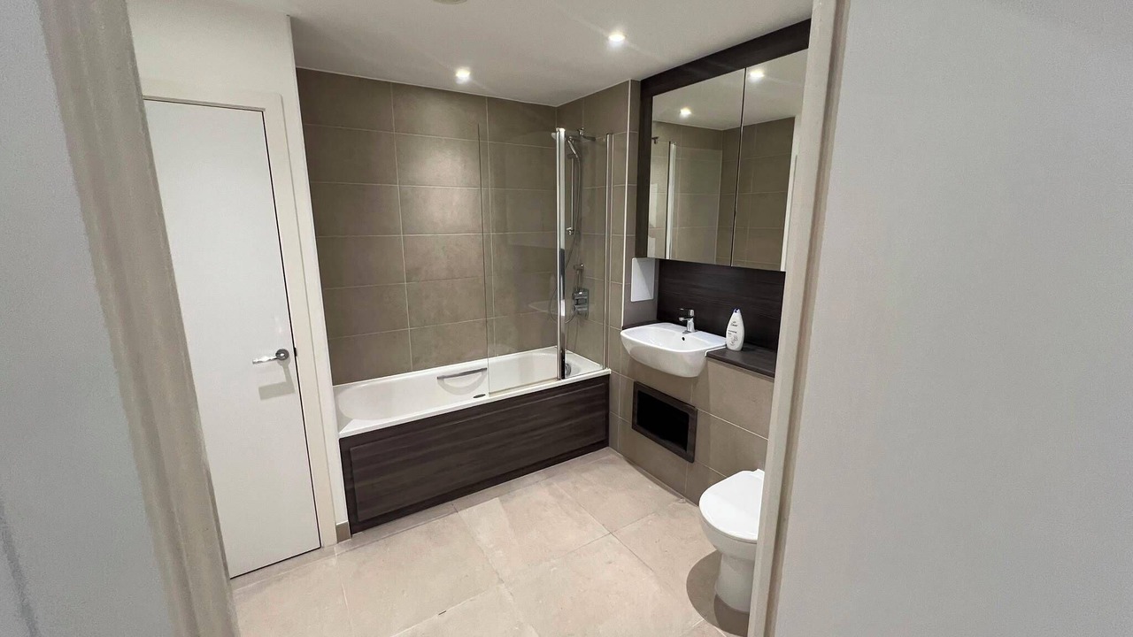 Photo of Bathroom in Boleyn