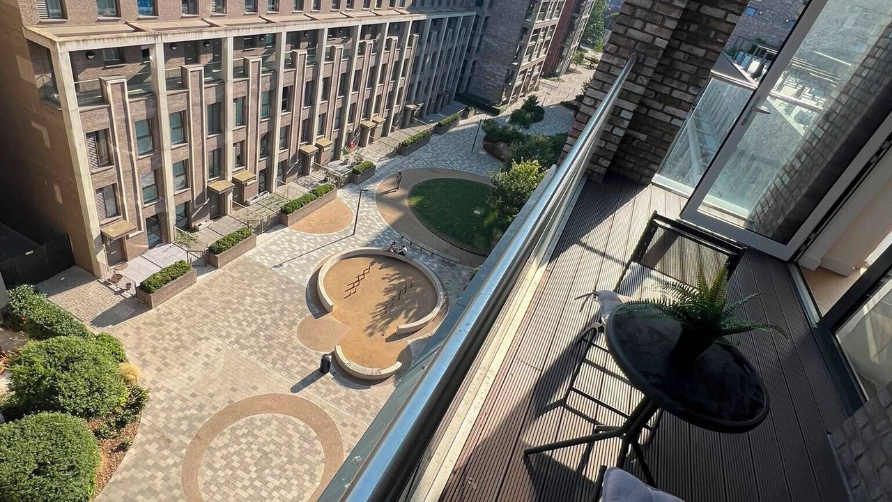 Photo of Outdoor in Boleyn