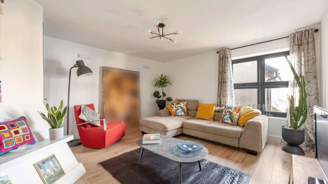 Photo of Livingroom in Church End