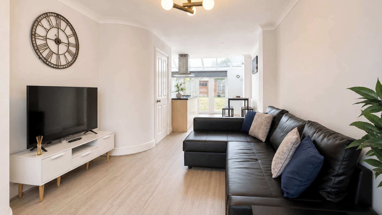 Photo of Livingroom in North Stifford
