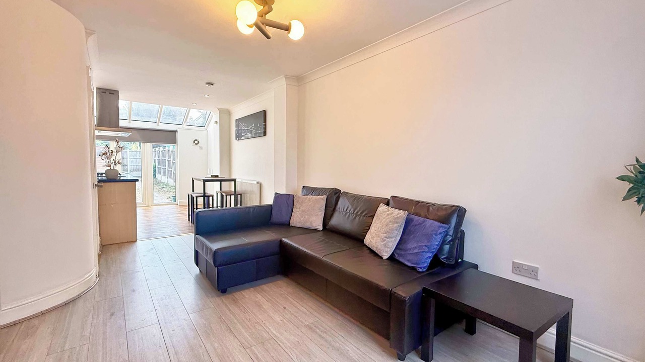 Photo of Livingroom in North Stifford