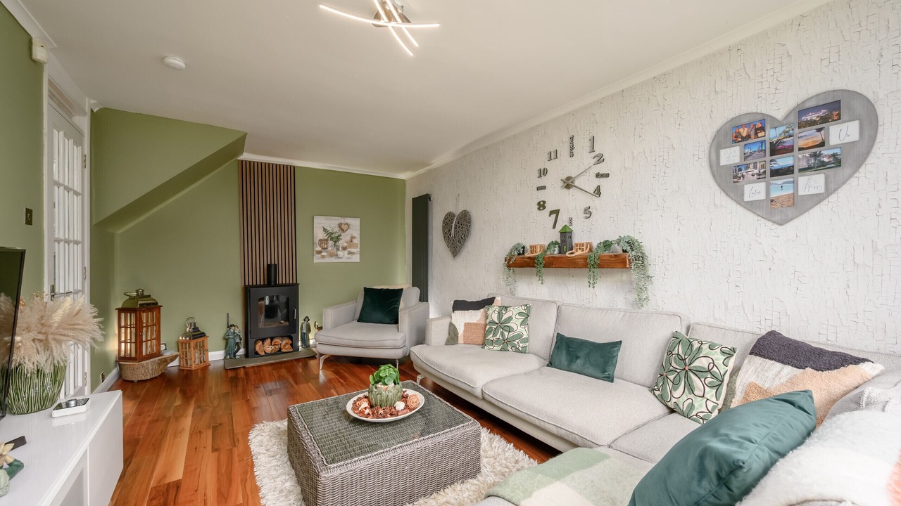 Photo of Livingroom in Longcroft