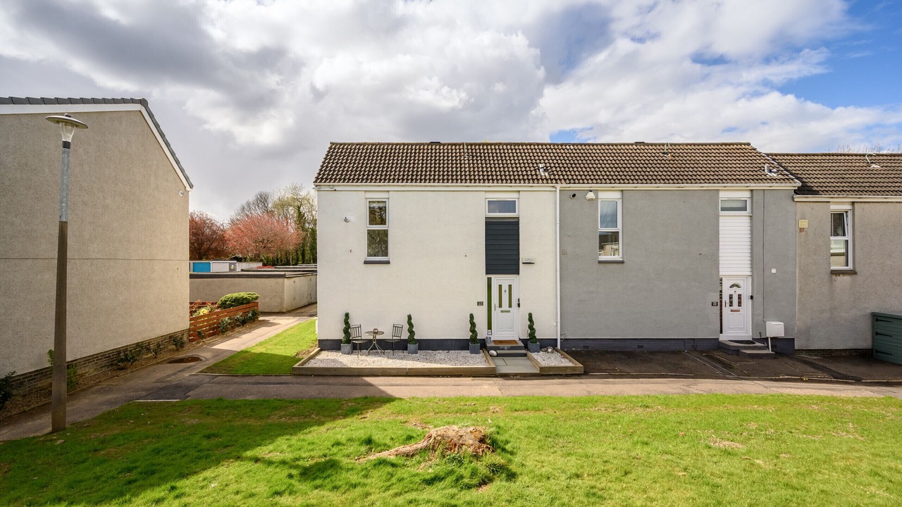 Photo of Outdoor in Longcroft