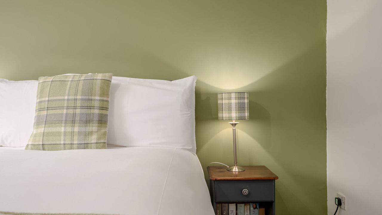 Photo of Bedroom in Longcroft