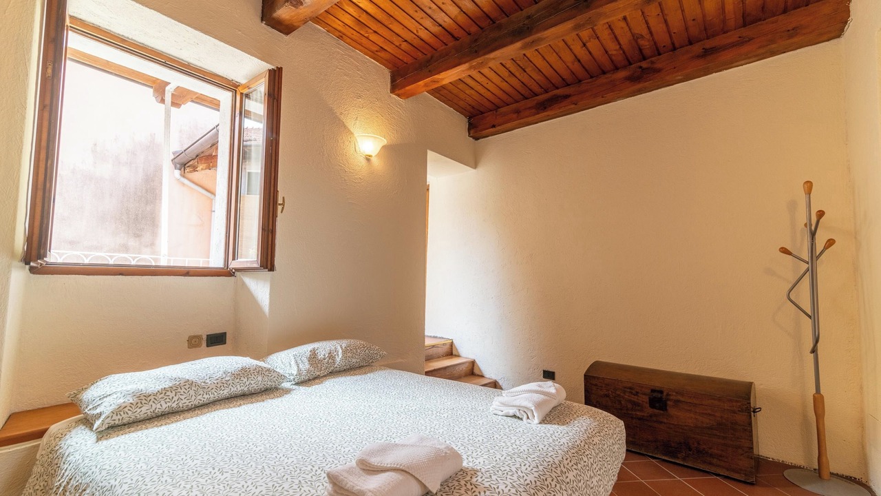 Photo of Bedroom in Armeno