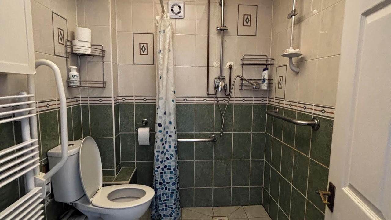Photo of Bathroom in Stone