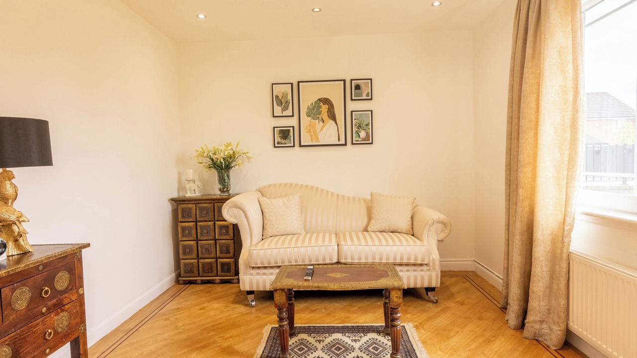 Photo of Livingroom in Nitshill