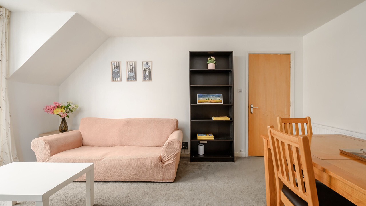 Photo of Livingroom in Longcroft