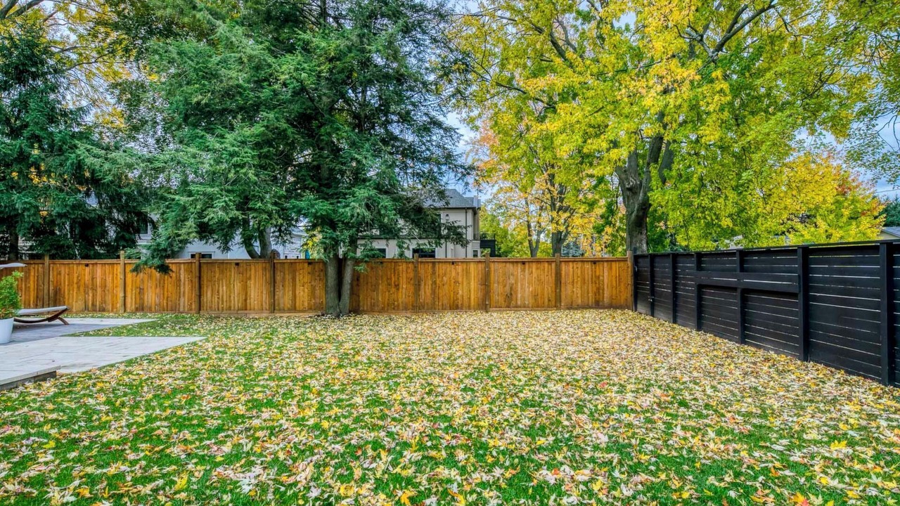 Photo of Outdoor in West Oakville