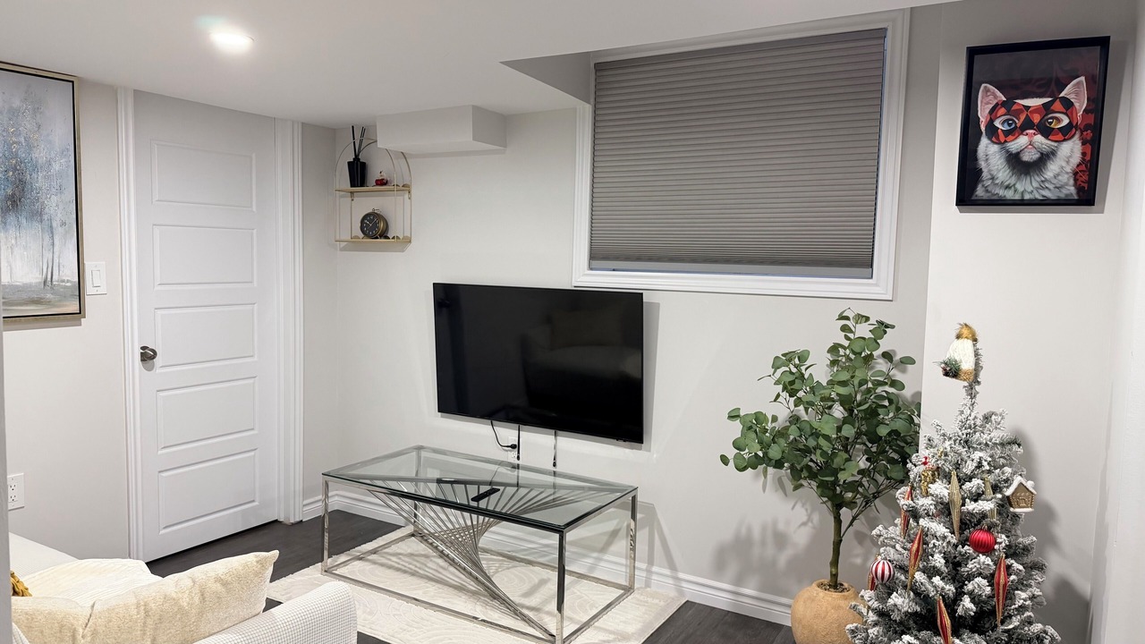 Photo of Livingroom in Guelph