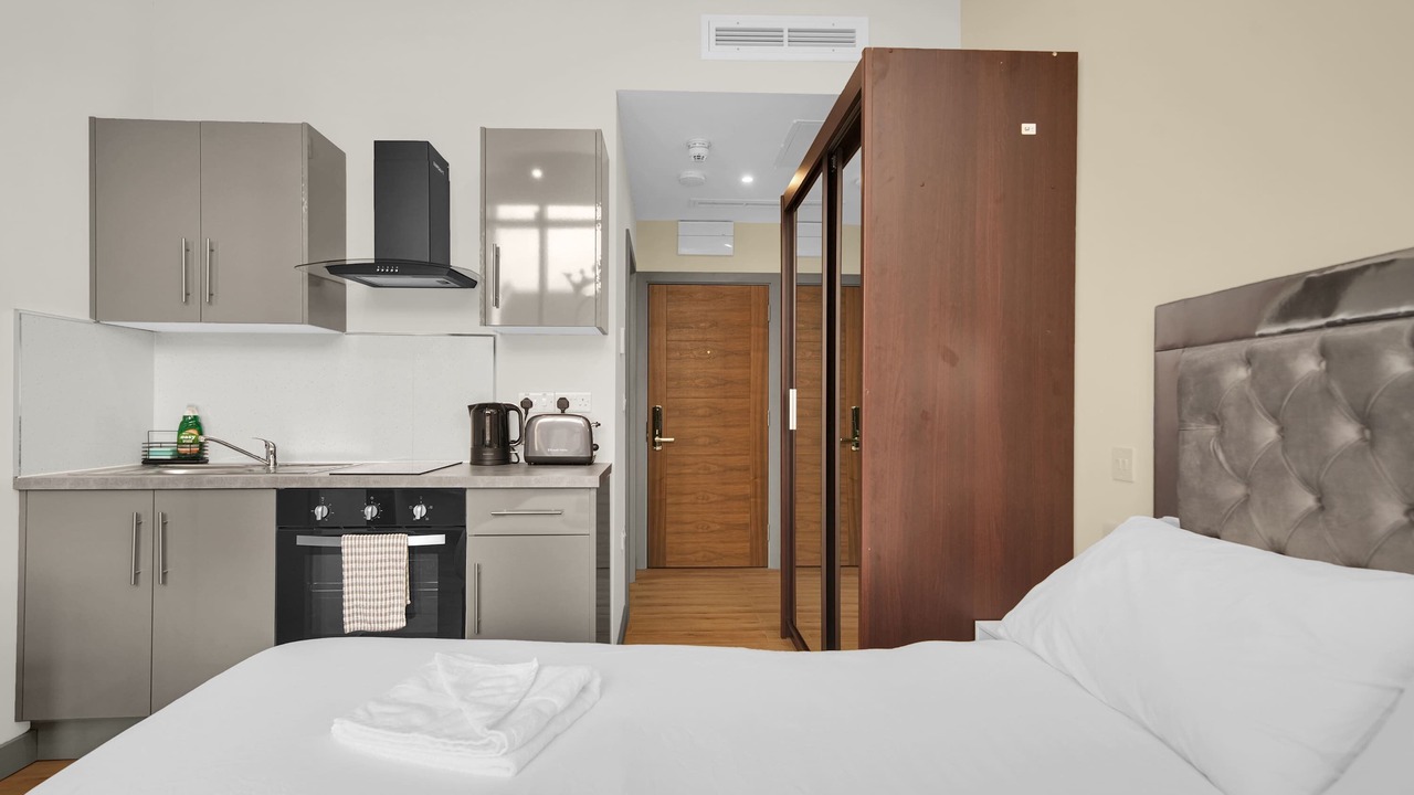 Photo of Bedroom in Valentines