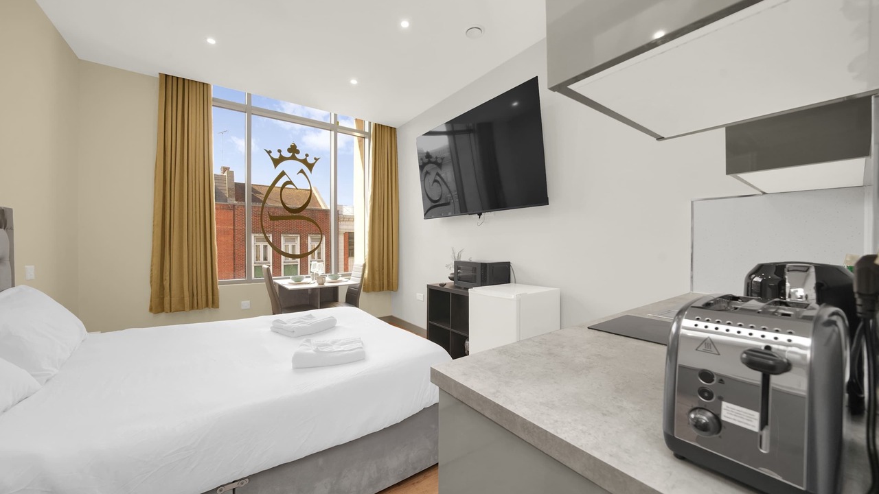 Photo of Bedroom in Valentines