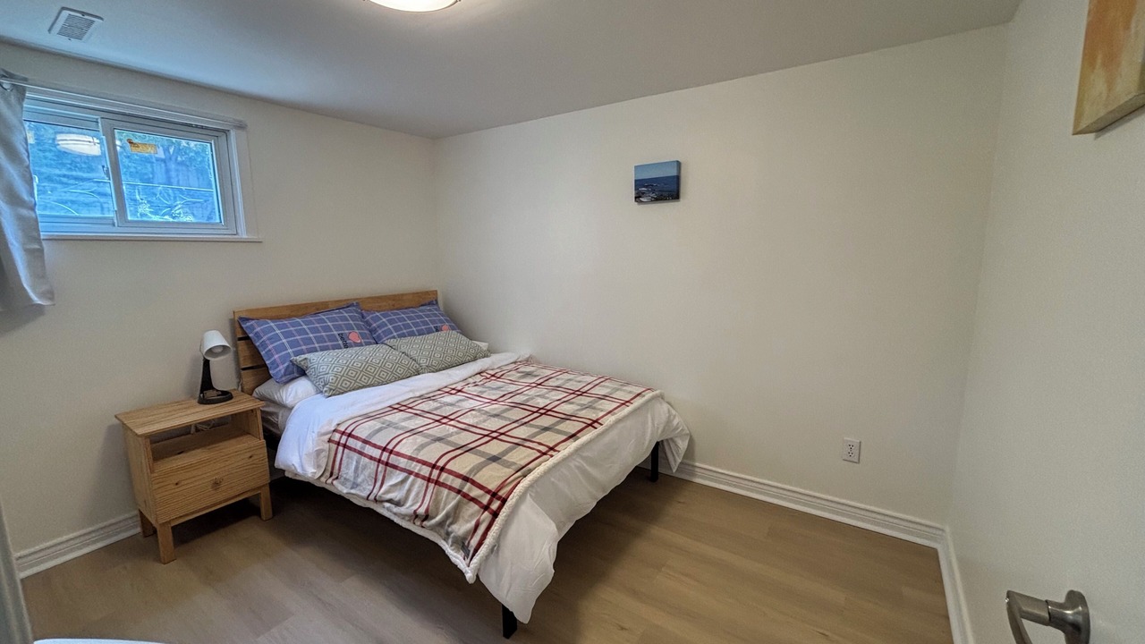 Photo of Bedroom in L'Amoreaux