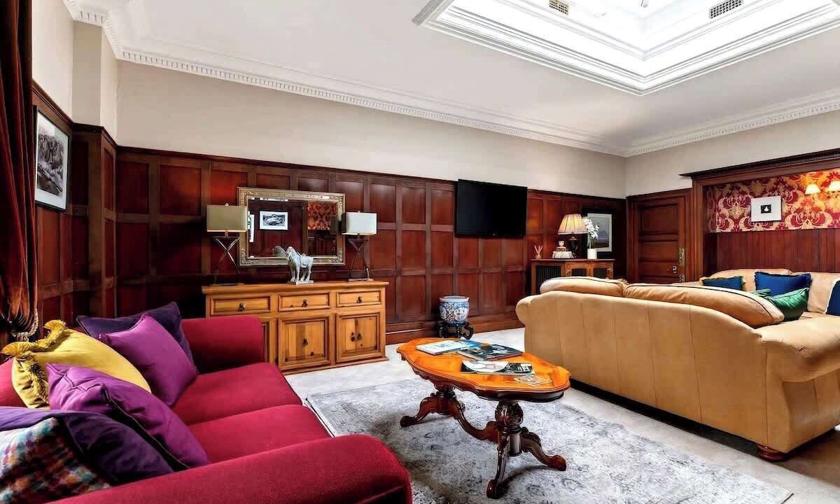 Photo of Livingroom in Paisley